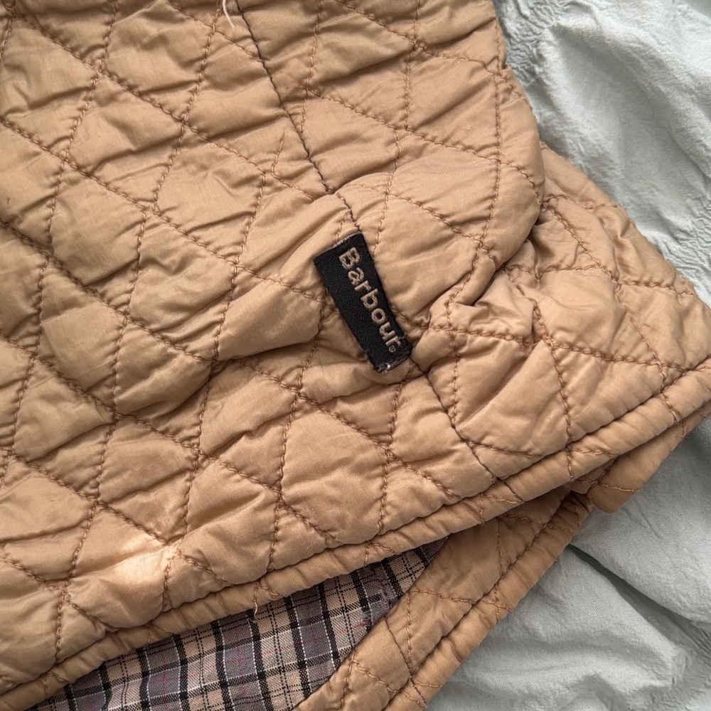 Barbour Camel Quilted Puffer Jacket - Picture 2 of 4